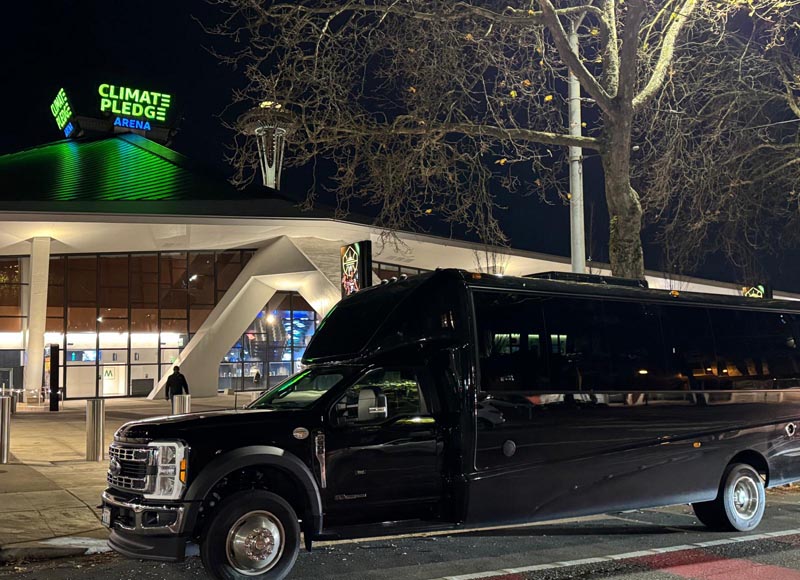 Luxury SUV Rental in Seattle